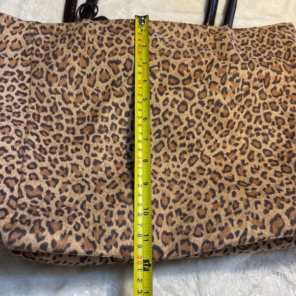 Neiman Marcus Tote Microfiber Suede Tan Brown Leopard Print Brown Handles Red - Picture 15 of 16